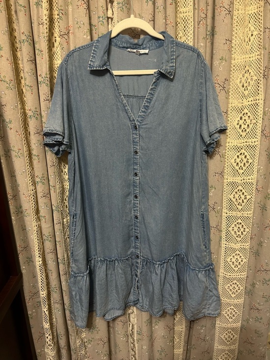 Jane and Delancey Dresses & Skirts - Jane + Delancey Lyocell Chambray Ruffle Hem Dress XL Pockets